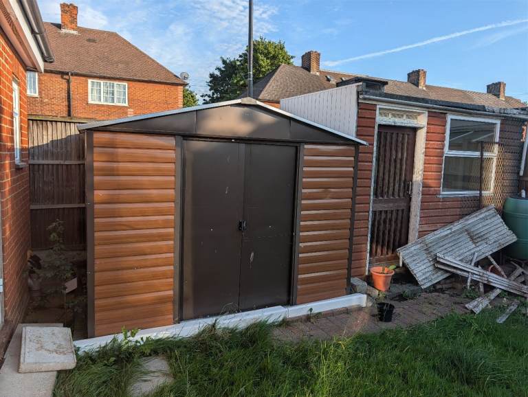 YardMaster Metal Garden Shed - Brown, Great Condition
