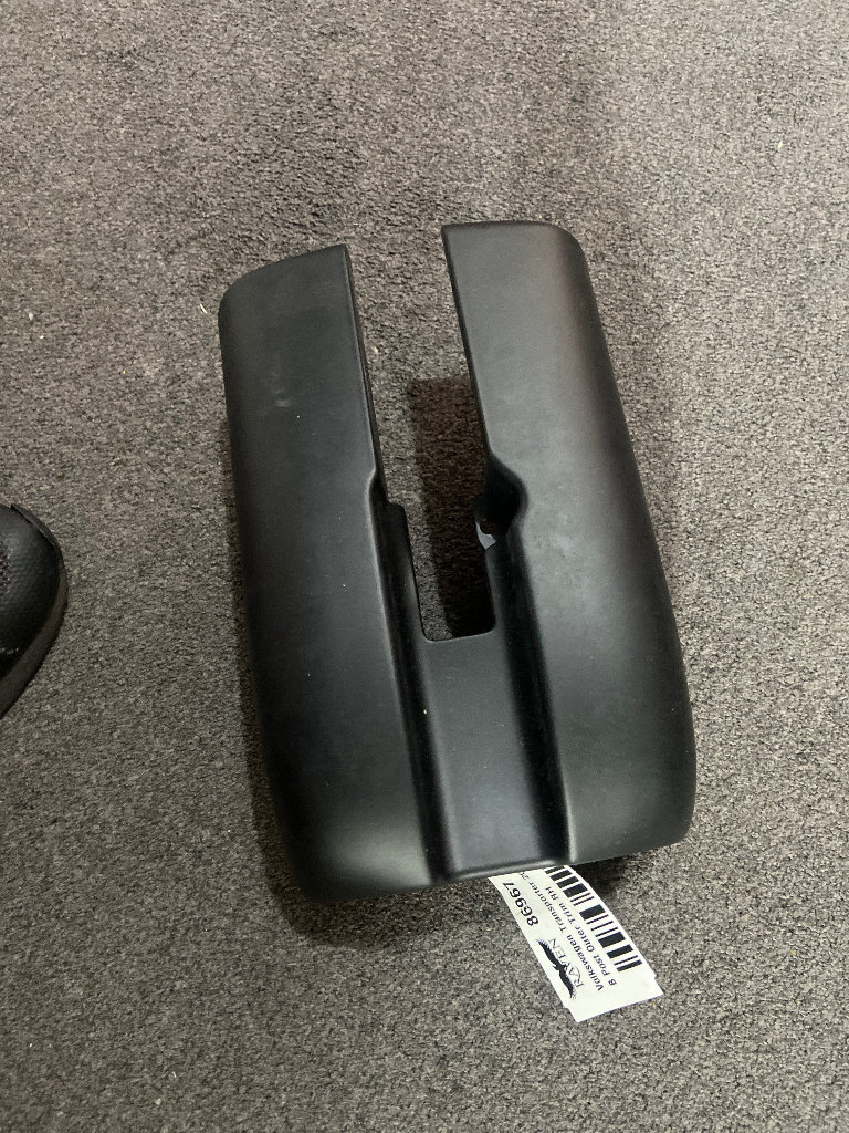 T6 bottom steering colum surrounding 