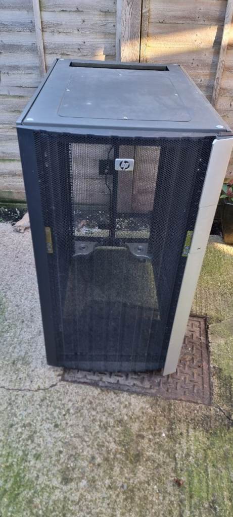 HP Server Cabinet 