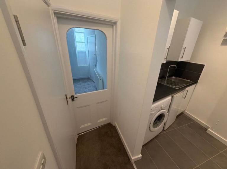 1 bed flat willesden green 