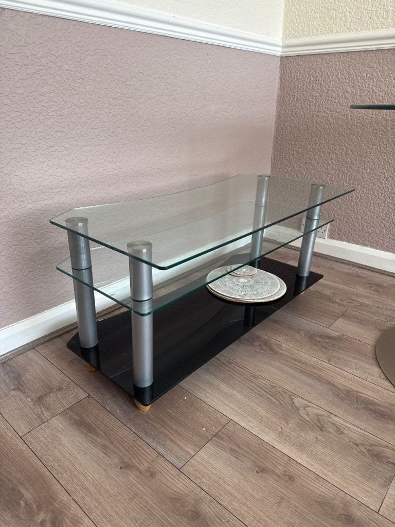 Glass and Black TV Stand with Two Shelves – Good Condition