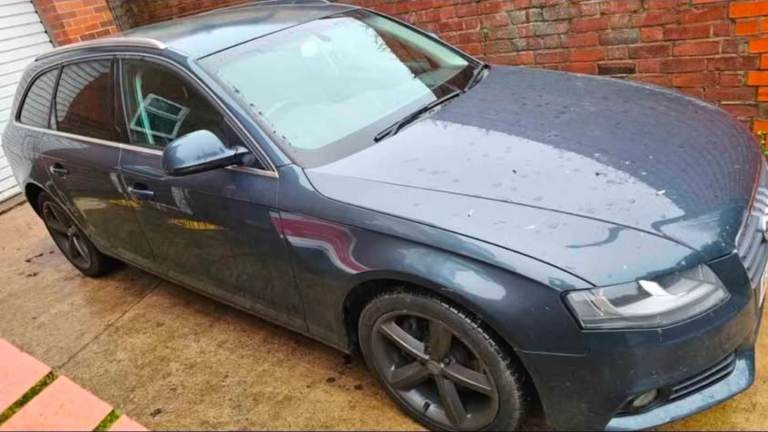 Breaking for parts Audi A4 B8 8K 2008 2.0TDI LY7G Saloon