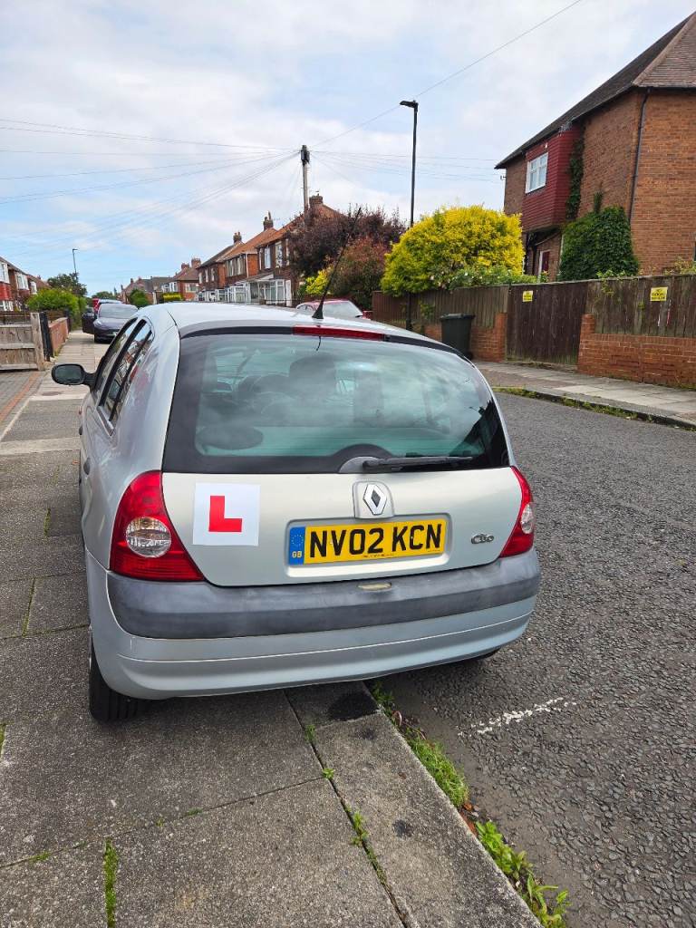 Renault, CLIO, Hatchback, 2002, Other, 1390 (cc), 5 doors
