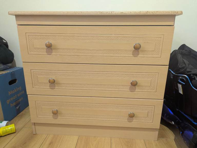 *SOLD Beautiful Chest of drawers