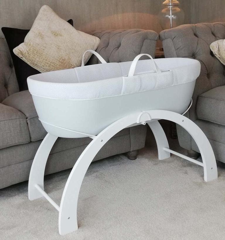 Shnuggle Moses Basket