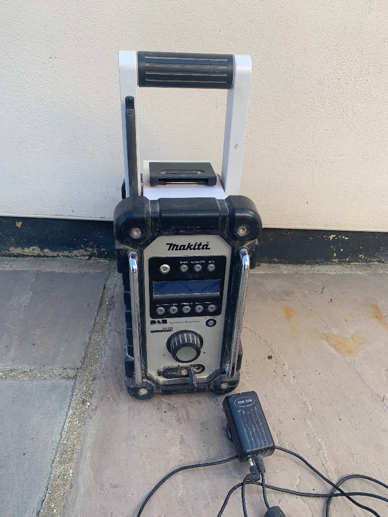Makita DAB radio