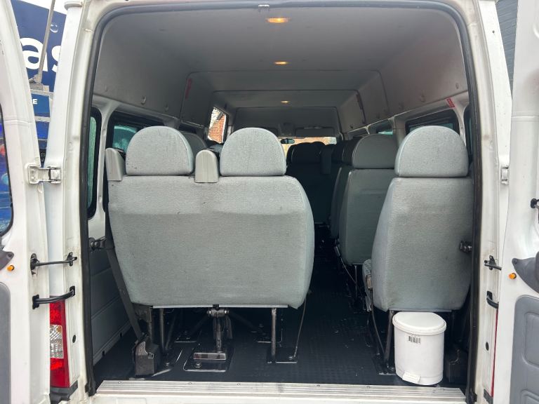 92,000 MILES FORD TRANSIT 17 SEAT MINIBUS 2011 60 REG EXCELLENT CONDITION NO VAT
