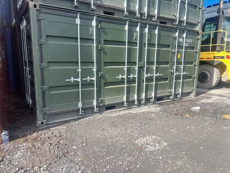 20ft Shipping Container – Side Access – Secure Storage