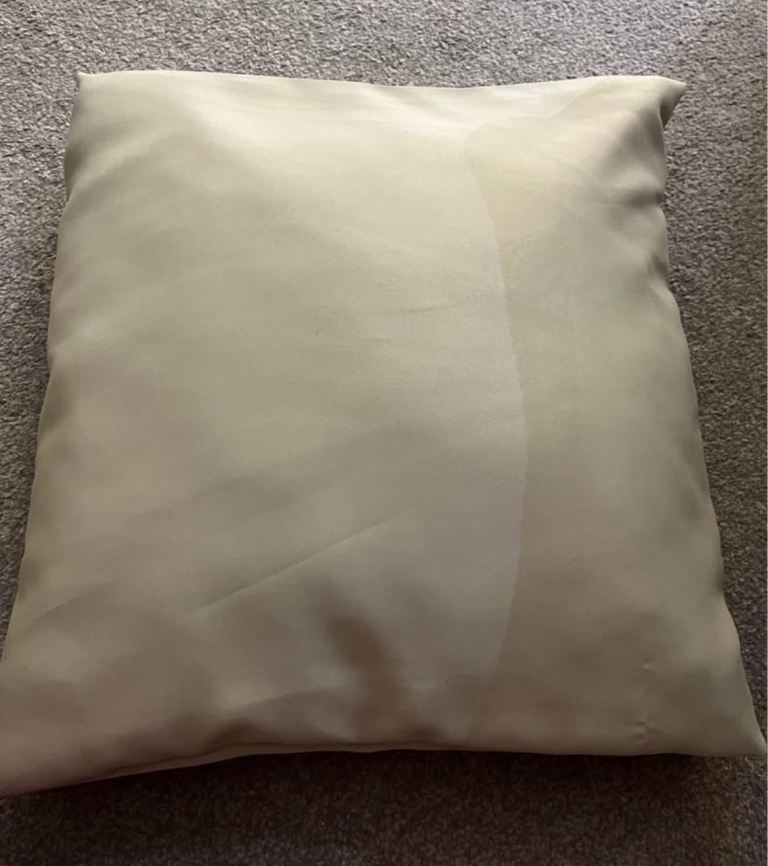 Pillow cushions used different colours Joblot and sizes 