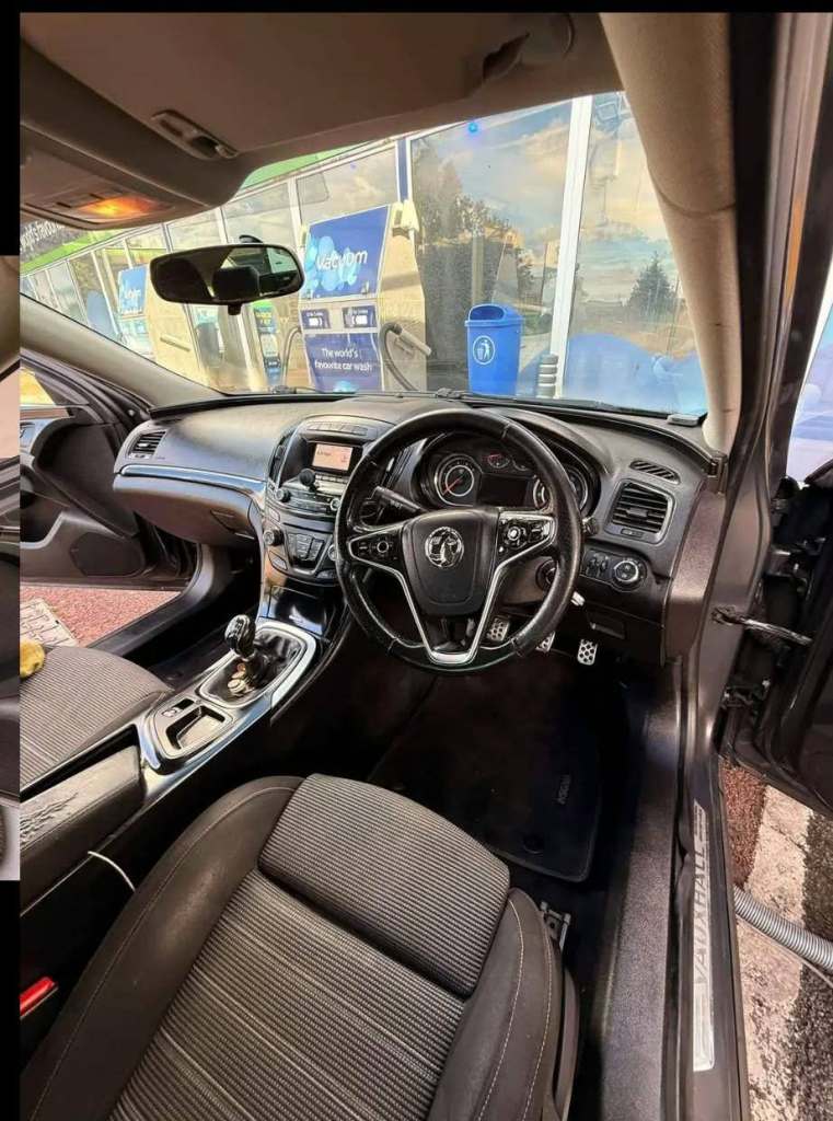 Vauxhall, INSIGNIA, Hatchback, 2014, Manual, 1956 (cc), 5 doors