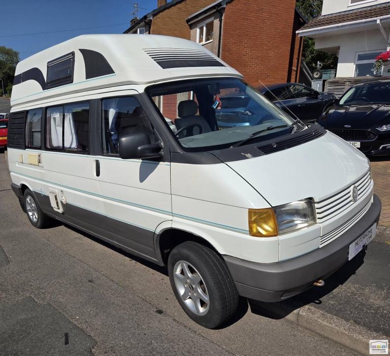 1996 SWIFT CARRERA 2  2-BERTH - 4-BELT - AUTOMATIC - LOW MILES