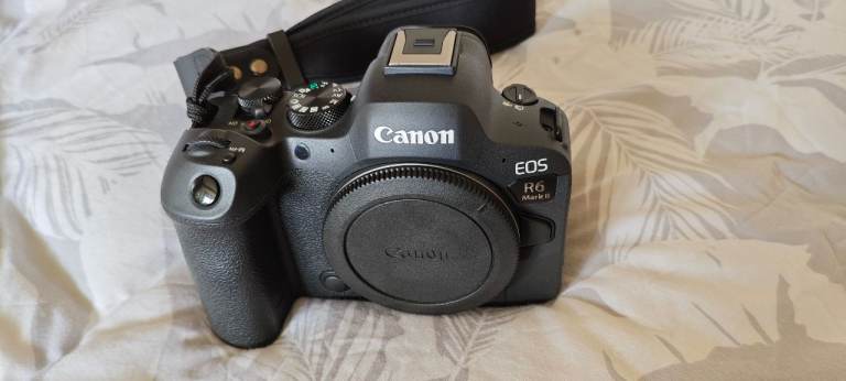Canon R6 Mark II