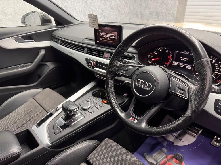 2016 Audi A4 Avant 2.0 TDI S line S Tronic quattro Euro 6 (s/s) 5dr ESTATE Diesel Automatic