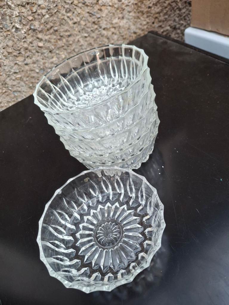 Glass bowls