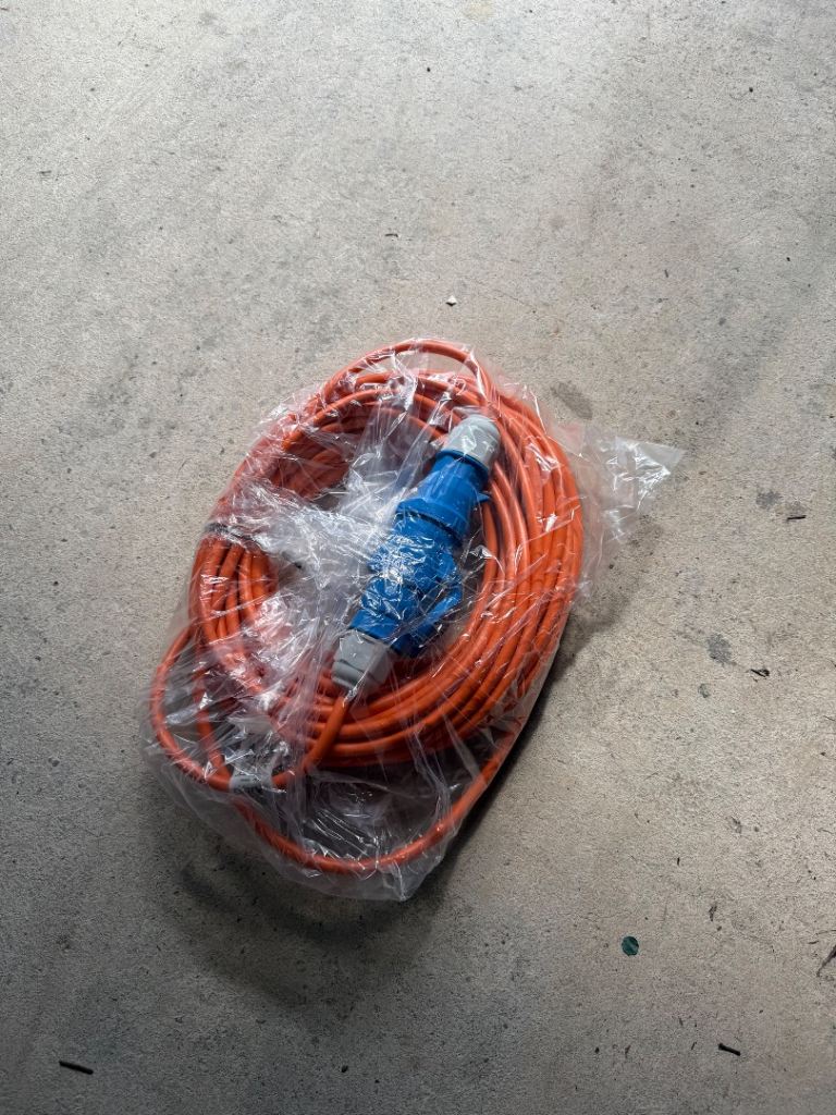 Caravan/motorhome electric cable 