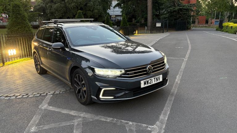 Volkswagen, PASSAT, Estate, 2021, Semi-Auto, 1395 (cc), 5 doors