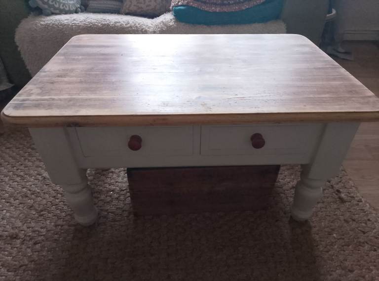 Vintage Shaker Style Coffee Table 90L x 60W x 48H cm