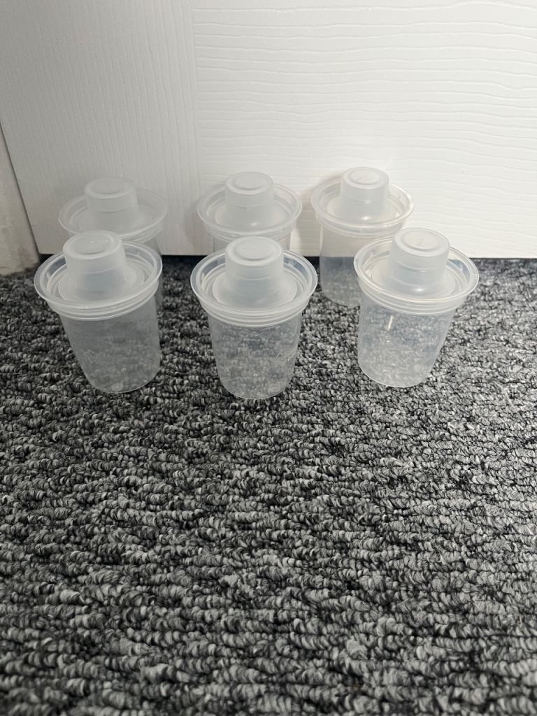 Tommee Tippee formula pots