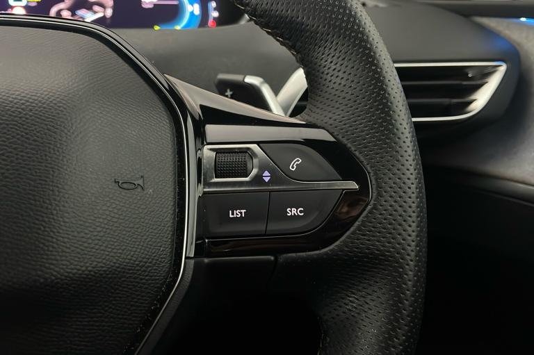  Peugeot 3008 SUV Hybrid 1.6 13.2kwh Gt Suv 5dr Petrol Plug In Hybrid E Eat 4wd