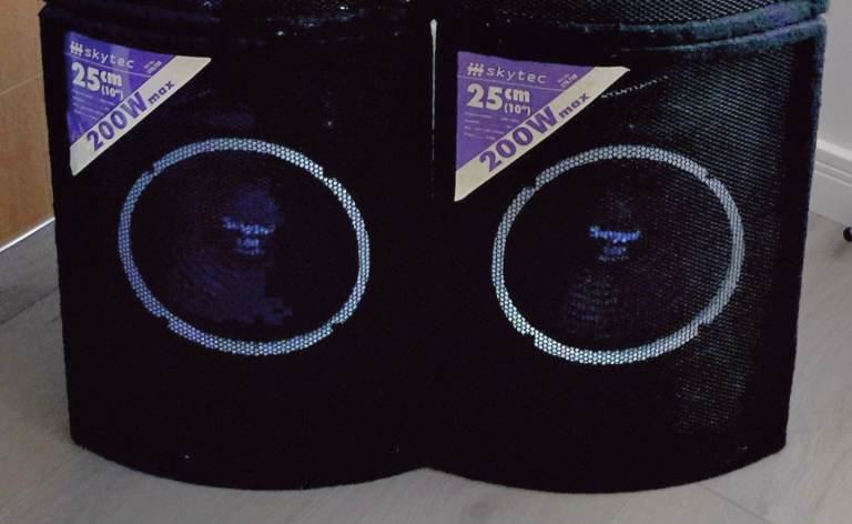 2 x 10" 200W Skytec Rugged Passive Speakers