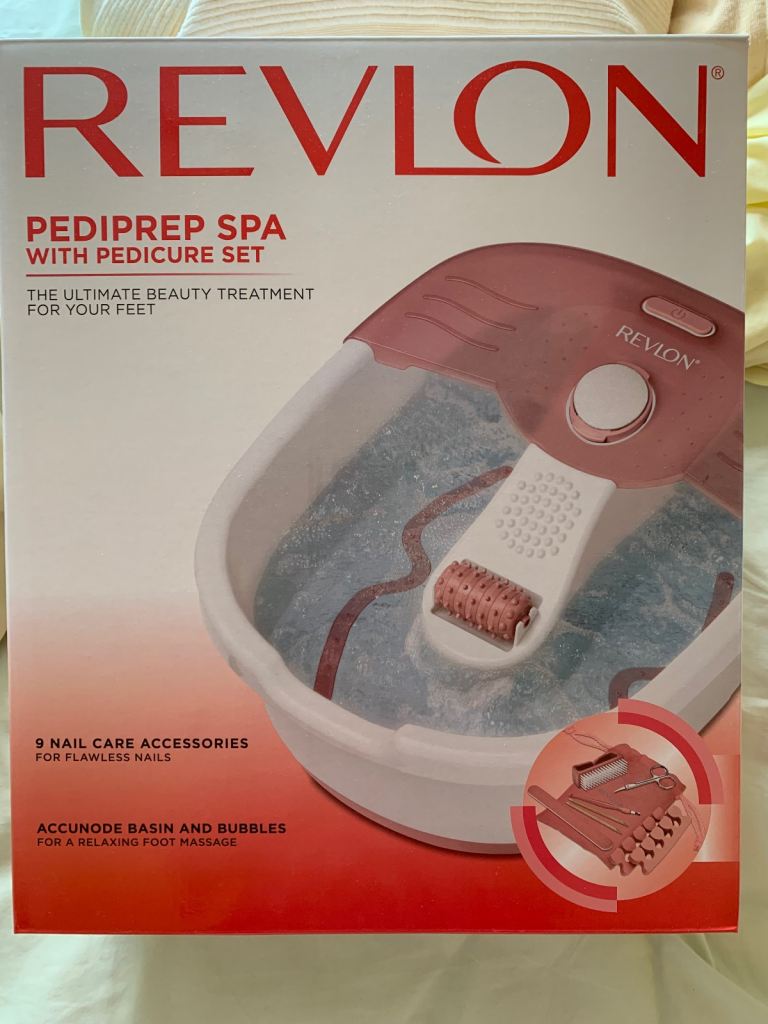 image for Christmas Gift Revlon foot spa