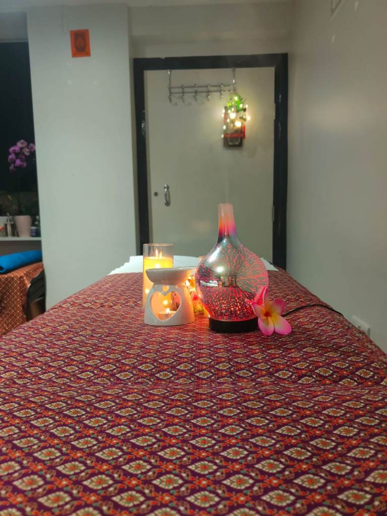 Best thai mobile massage and incall in London 