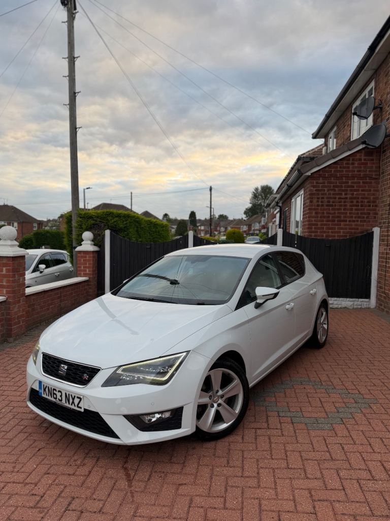 SEAT Leon FR Technology 2.0 TDI 180bhp – 6 Speed Manual  – Full Service History-HPI clear-£20 tax