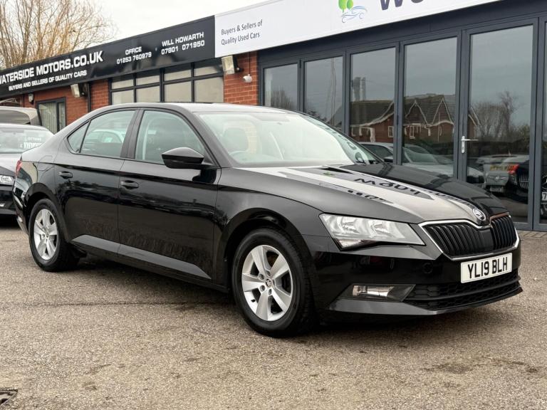 2019 Skoda Superb 2.0 TDI S Hatchback 5dr Diesel Manual Euro 6 (s/s) (150 ps) Hatchback Diesel Ma...