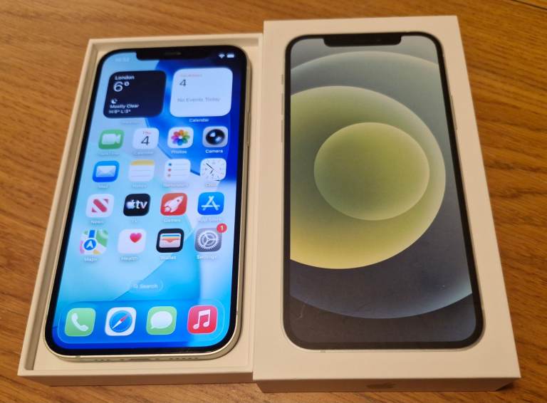iphone 12 Imaculate condition 