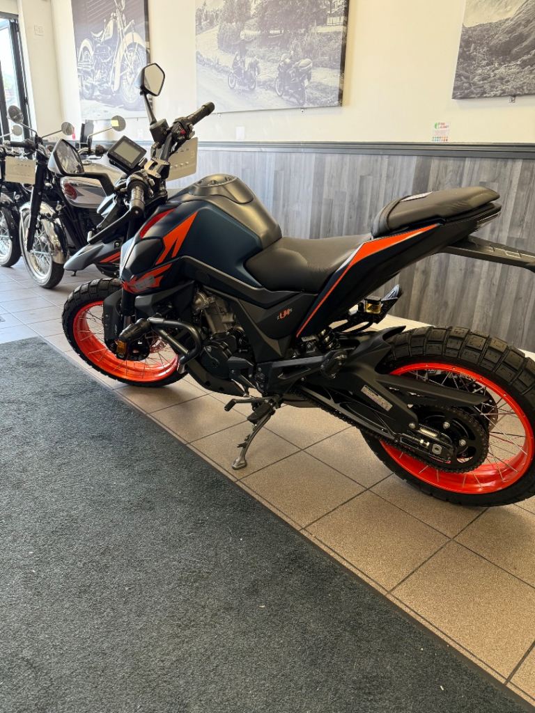 Zontes, ZT, 2025, 125 (cc)