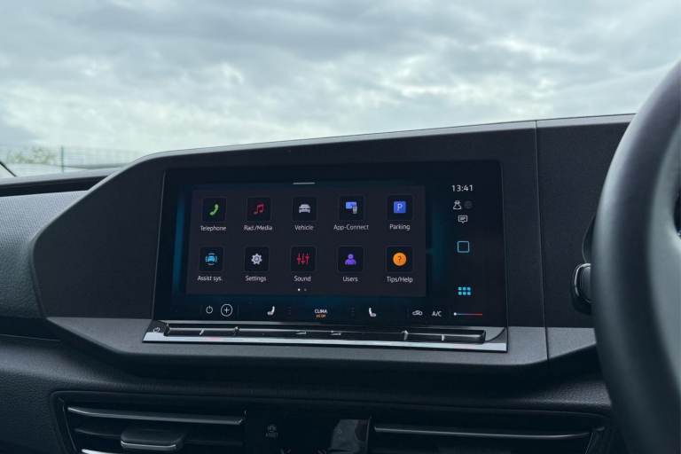 2024 Volkswagen Caddy Maxi 2.0 TDI 122 Life 5dr DSG Van DIESEL Automatic