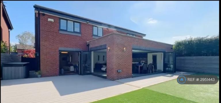 4 bedroom house in Bellpit Close, Worsley, Manchester, M28 (4 bed) (#2951443)