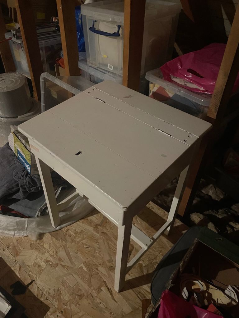 Child's Wooden Desk with Storage – White, Good Condition