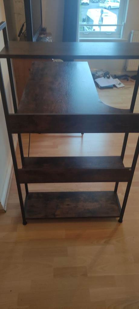 Office Desk, Amazing Condition 