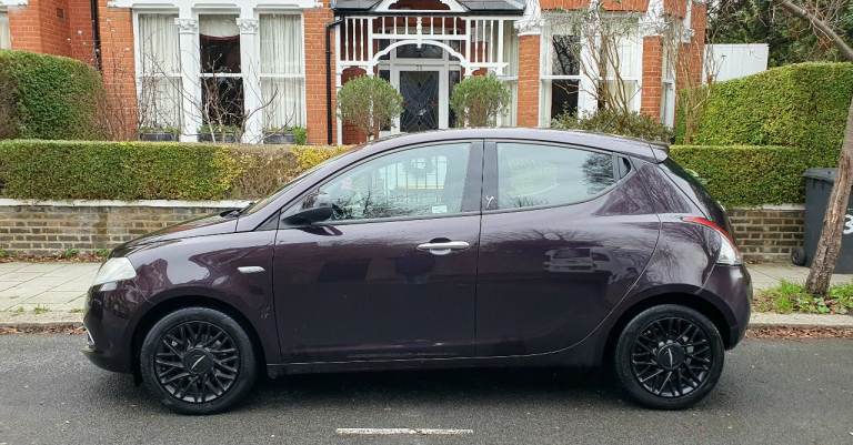CHRYSLER YPSILON 0.9 TWIN AIR 2012 £1600!!! OPEN TO OFFERS