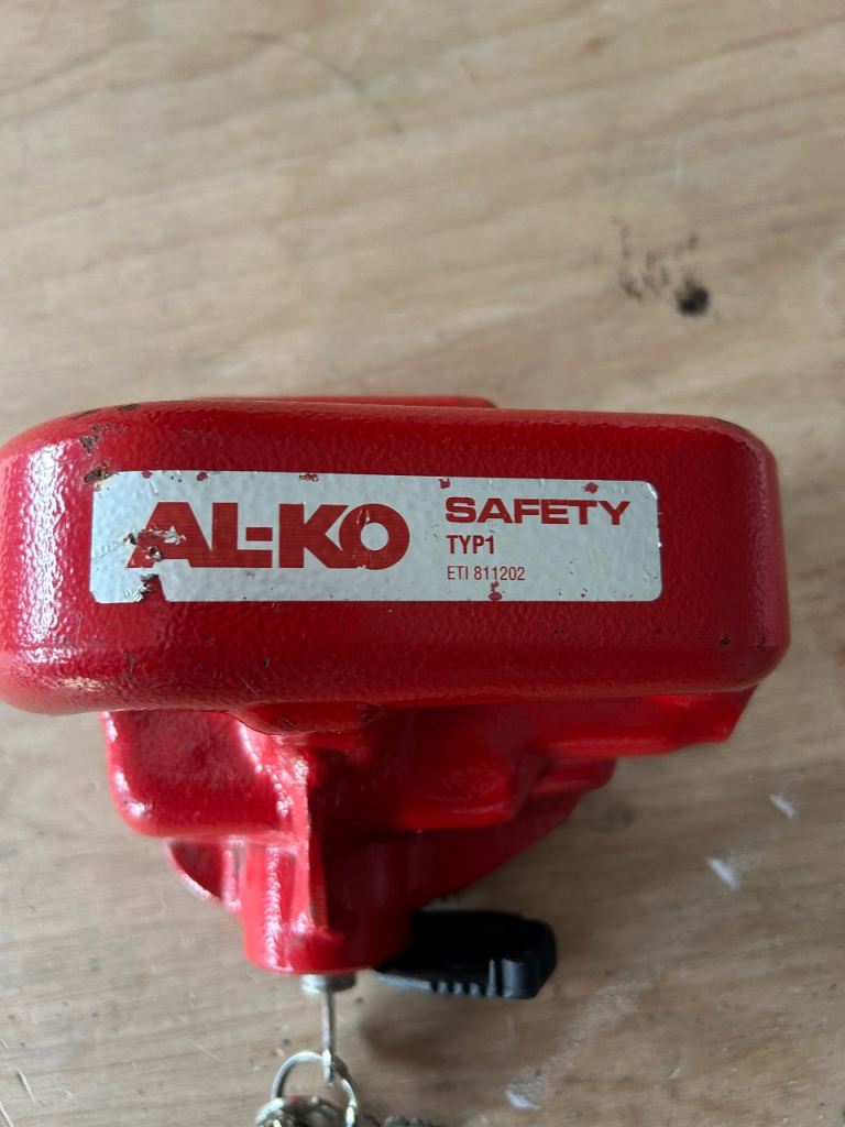 Al-ko Hitch lock