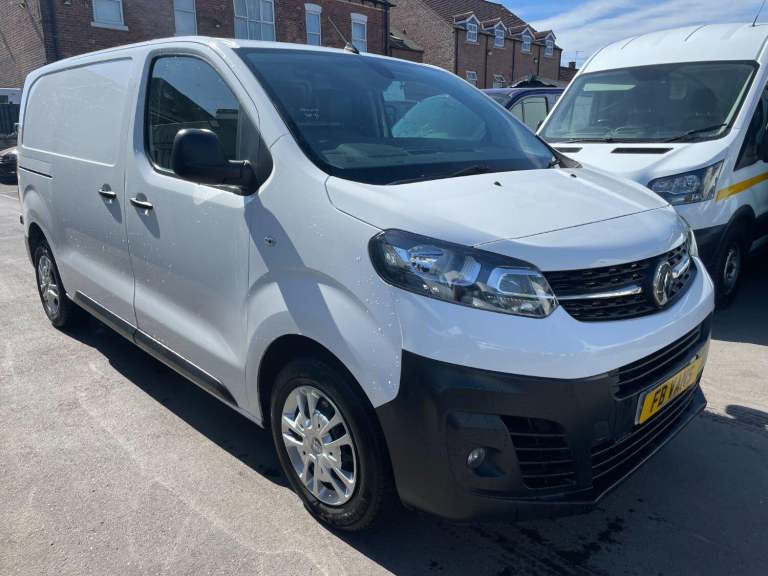 VAUXHALL VIVARO 1.5 TURDO D 2900 SWB EURO 6 2021