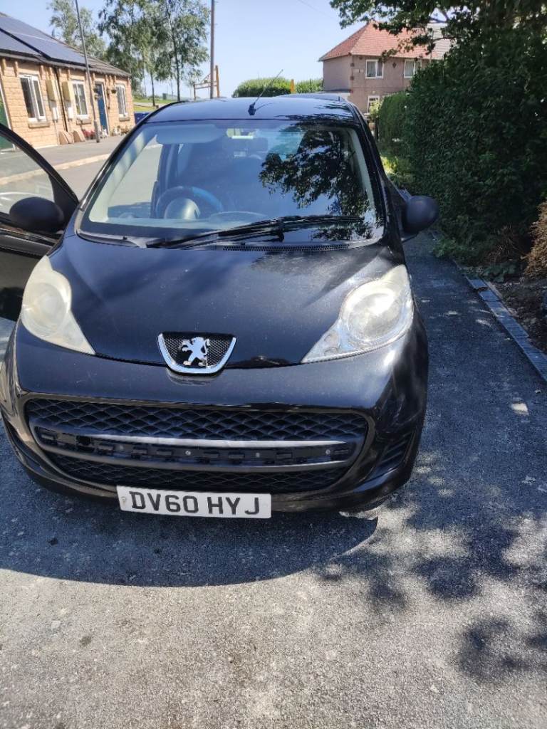 PEUGEOT 107 