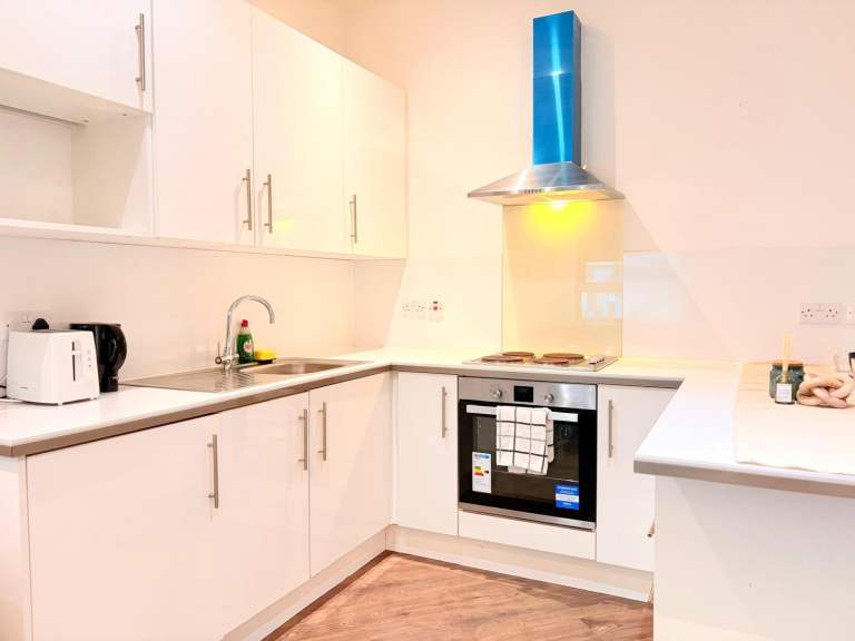 CROYDON TOWN CENTRE-34 1 x bed flats-COMPANY LET WELCOME