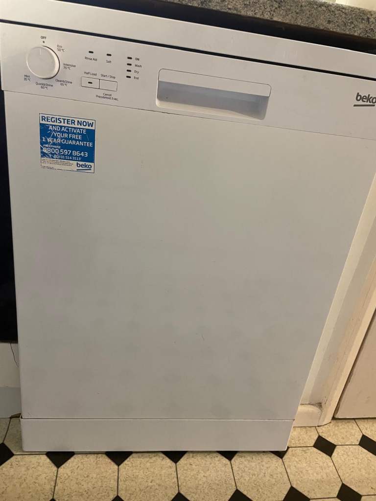 White Beko DFN05310 Dishwasher - 5 Wash Programs, Good Condition