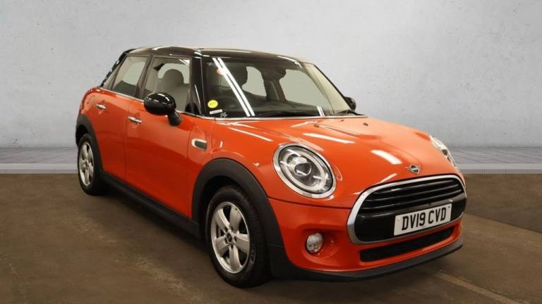2019 MINI Hatch 1.5 Cooper Classic Hatchback 5dr Petrol Steptronic Euro 6 (s/s) (136 ps) Hatchbac...