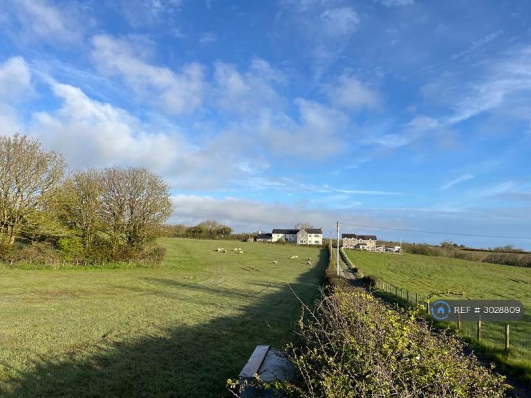 1 bedroom in Ty Dderw Country Inn, Llanallgo, Moelfre, LL72 (#3028809)