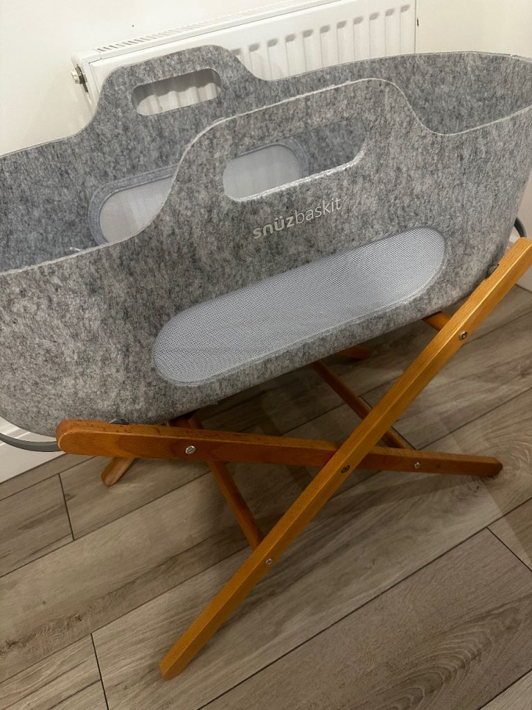 Snuzi Moses basket