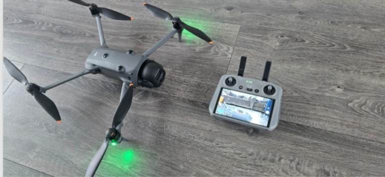 DJI Mavic 4 pro drone 