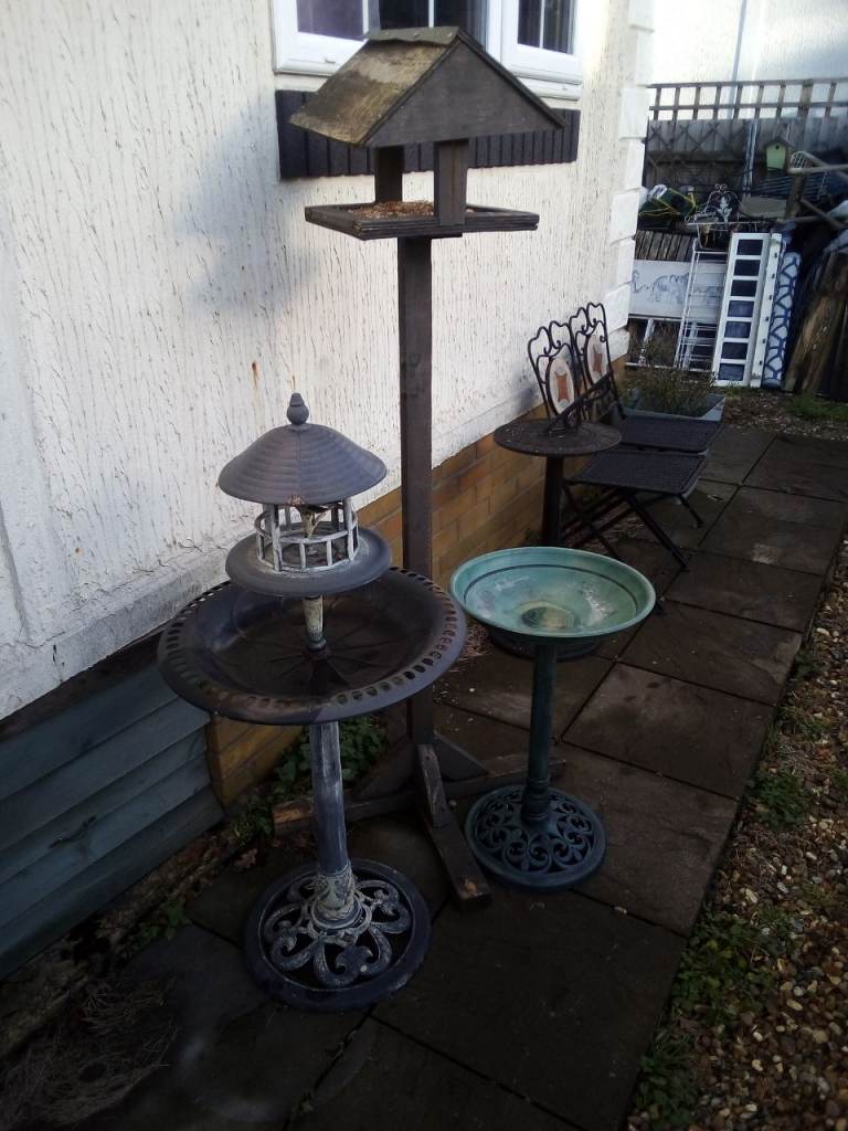 Bird table and bird baths 