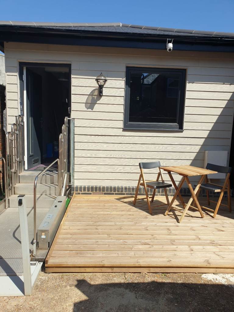 Two Studios/offices to rent  central Fareham 