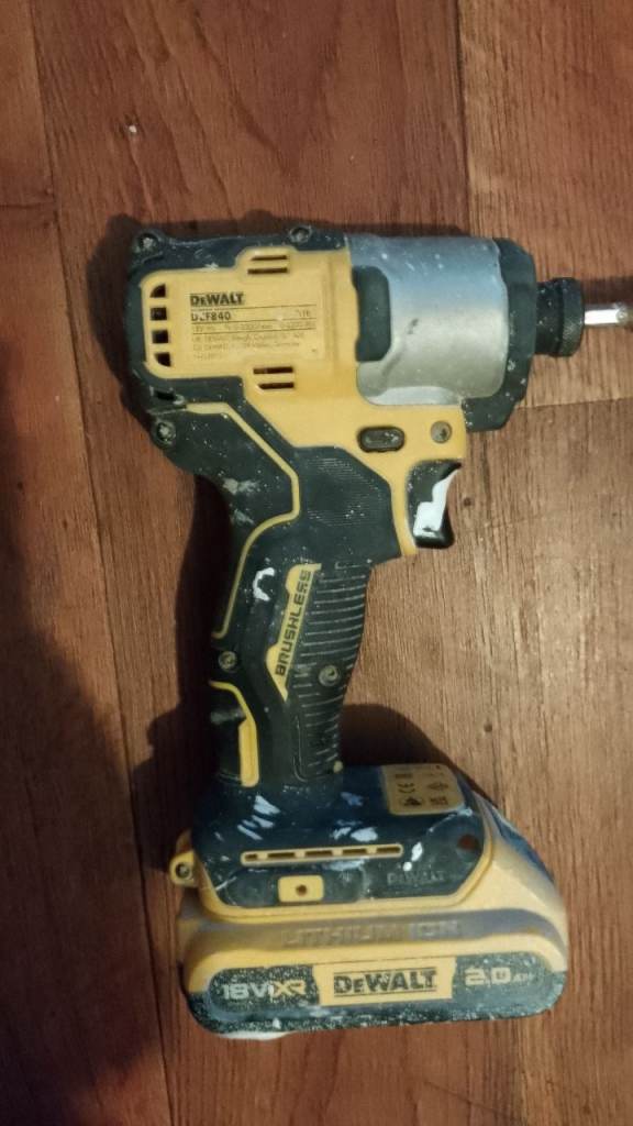DeWalt 18V XR Impact Driver - Good Working Condition