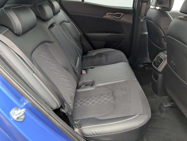 2023 Kia Sportage 1.6 h T-GDi GT-Line SUV 5dr Petrol Hybrid Auto Euro 6 (s/s) (226 bhp) LANE  EST...