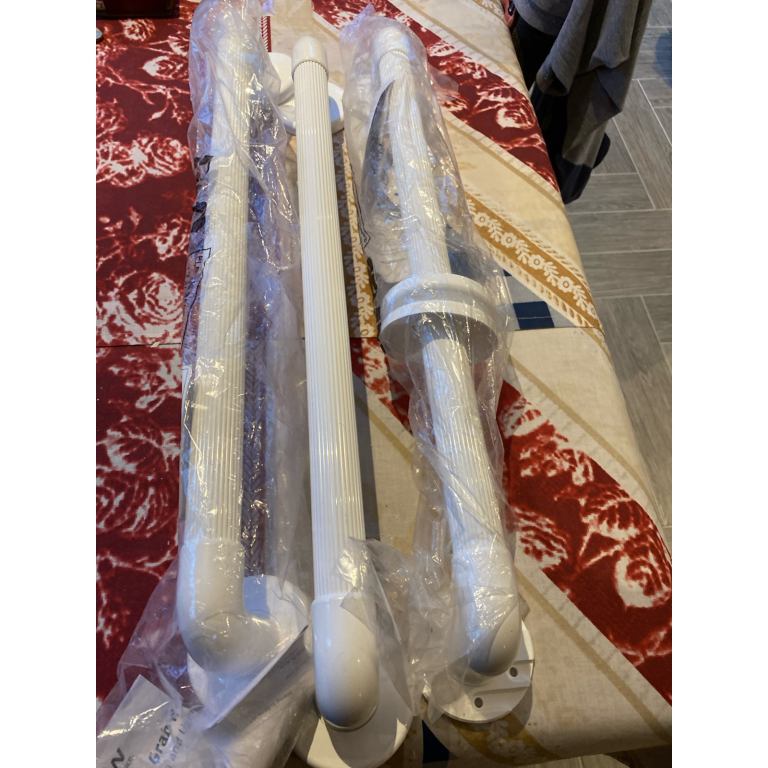 AKW large Fluted Grab Rails 32 x 600 mm