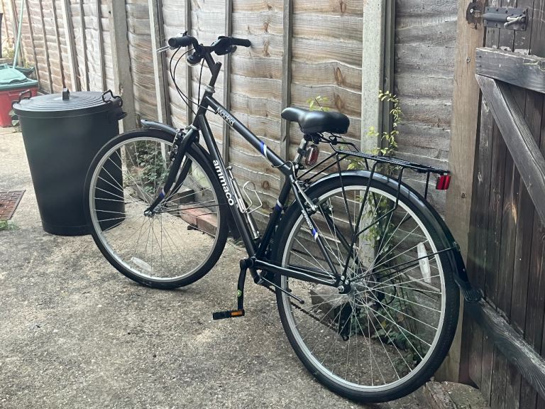 GOOD BIKE FOR SALE - HARDLY USED